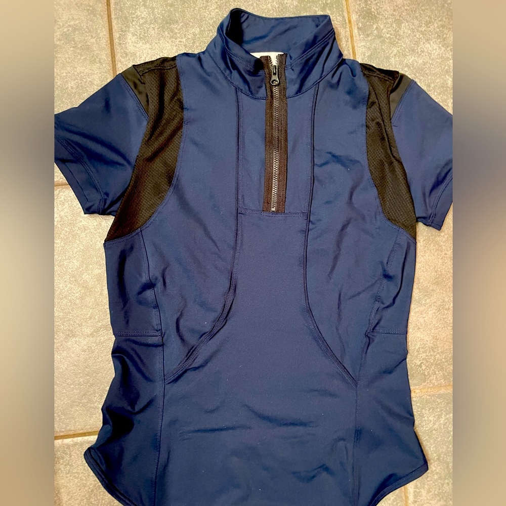 Stella McCartney adidas technical short sleeve. Perfect athleisure